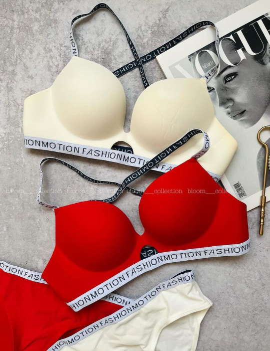 Comfortable Seamless Push-Up Lingerie Set – Lifting Bra & Panty Duo
